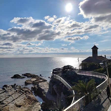 Casa Serena Bordighera Buitenkant foto