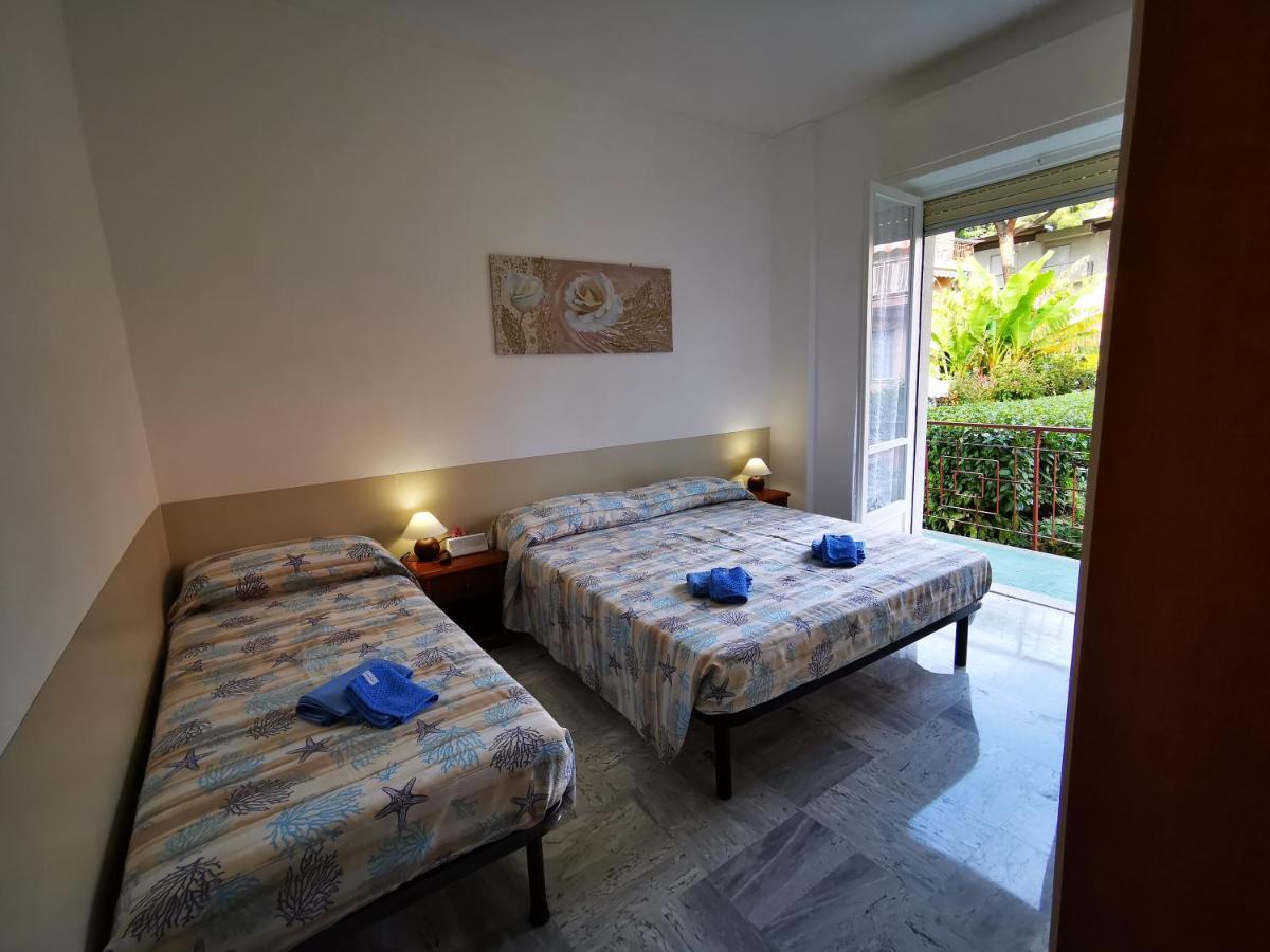 Casa Serena Bordighera Buitenkant foto