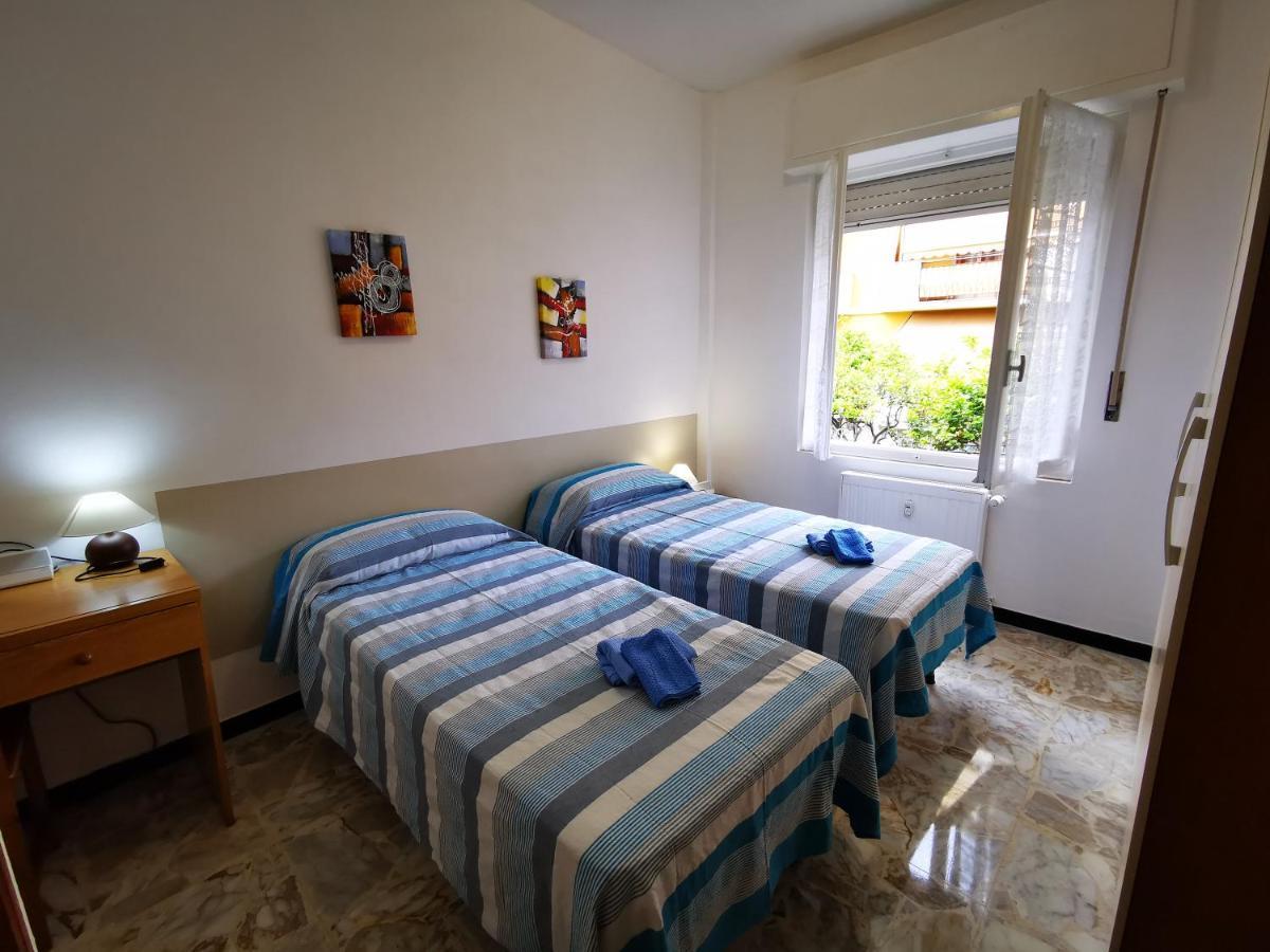 Casa Serena Bordighera Buitenkant foto
